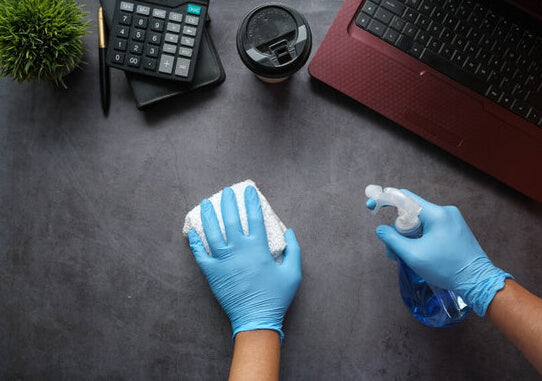 Disposable nitrile gloves increase worker efficiency